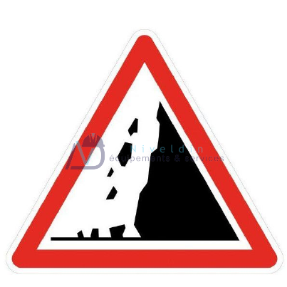 A19 – PANNEAU RISQUE DE CHUTE DE PIERRES SUR LA ROUTE — vue 2