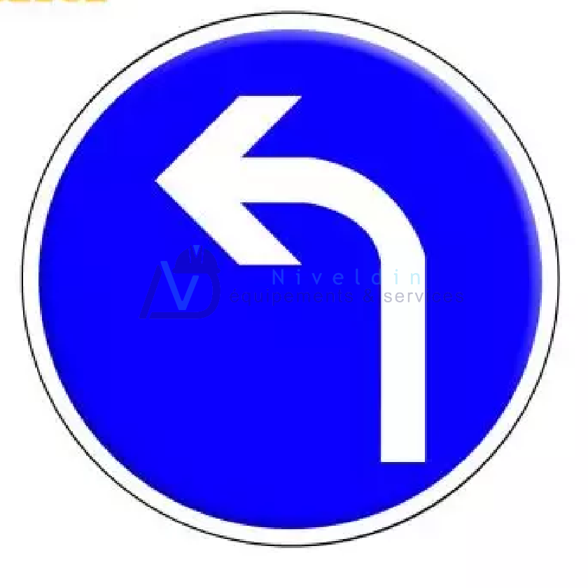 B21C2 – PANNEAU DIRECTION OBLIGATOIRE À LA PROCHAINE INTERSECTION : À GAUCHE — vue 2
